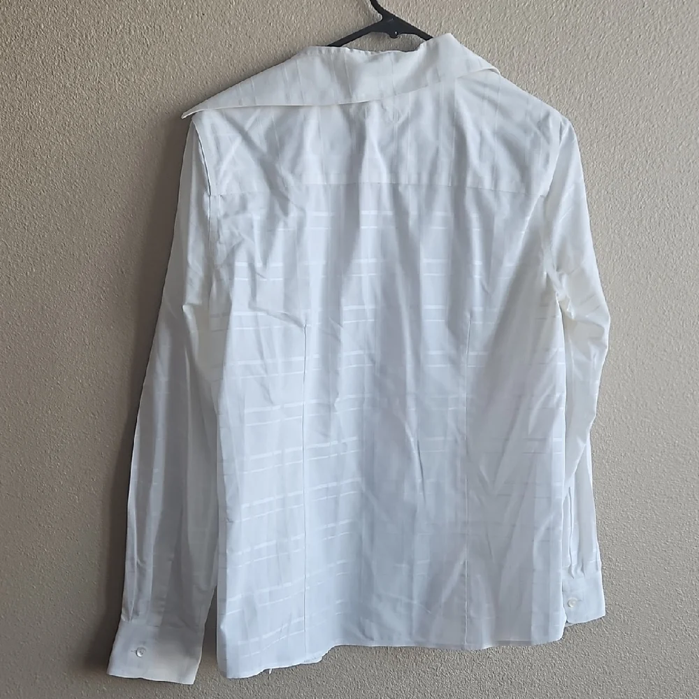 Foxcroft White Button-Down Shirt - Picture 5 of 5